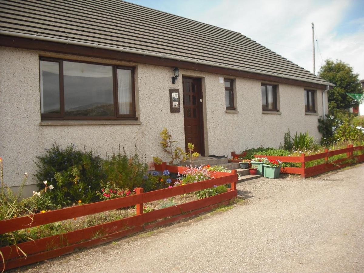125 Kinlochbervie B&B Exterior photo